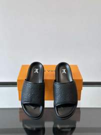 Picture of Louis Vuitton Slippers _SKULVsz38-46jyh0818763